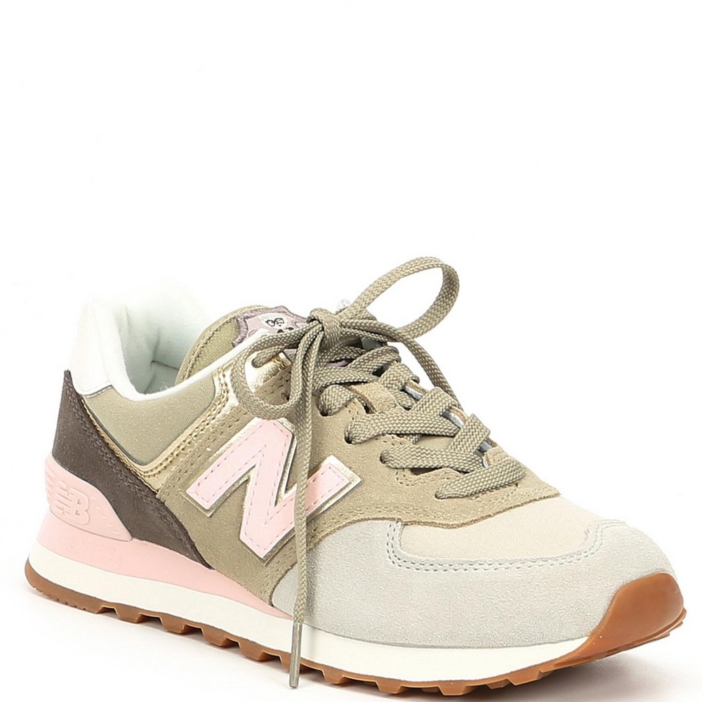 NWOB New Balance Women’s 574 metallic patch athletic shoes, sz. 10